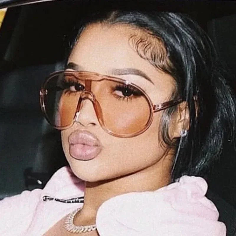 TrendyFlare Statement Sunglasses